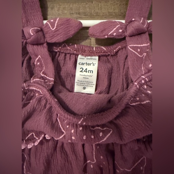 Carter’s Romper - Picture 2 of 2